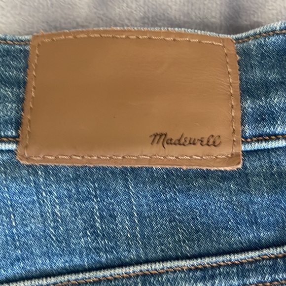 MADEWELL 9" Mid-Rise Skinny Jeans in medium wash Button-Front Edition SIZE 27. - Picture 11 of 16